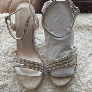 Dazzling Women's Gold Strappy Heels